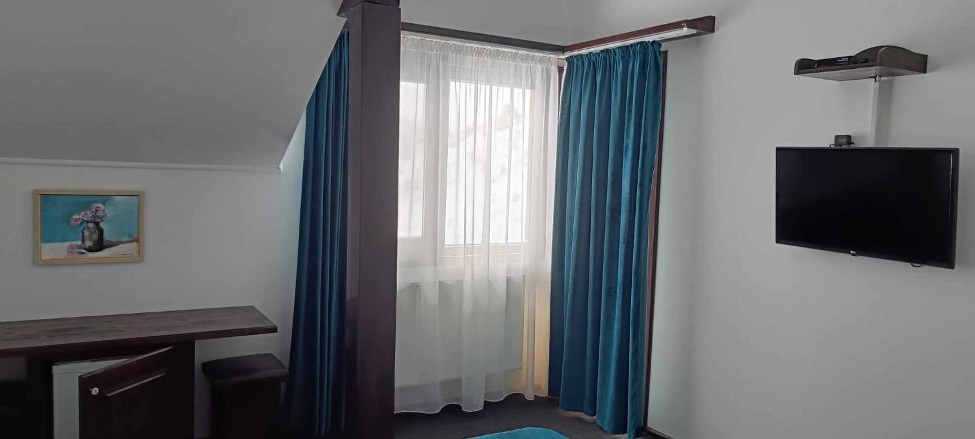 Pensiunea Crai Nou Şirnea Exteriör bild